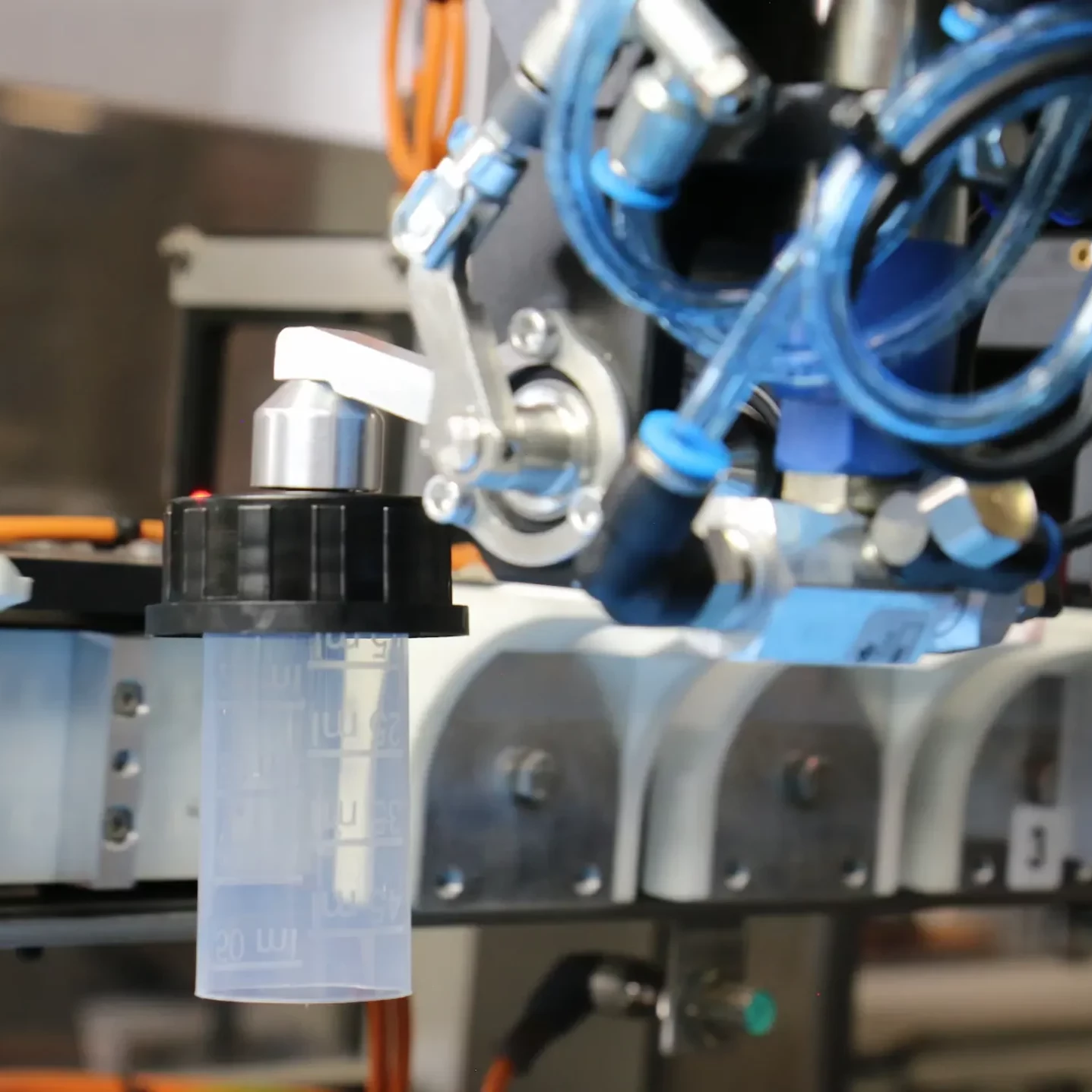 Robot capper PACK'R for Interpack 2026